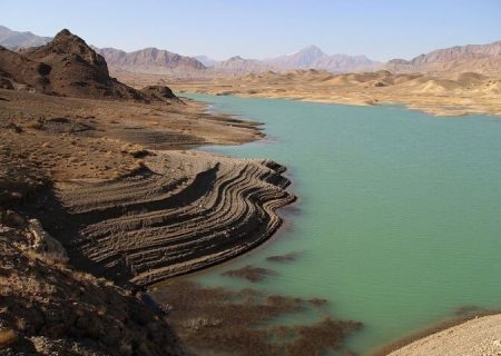 ذخایر آبی را با مشکلات جدی روبرو کرده است