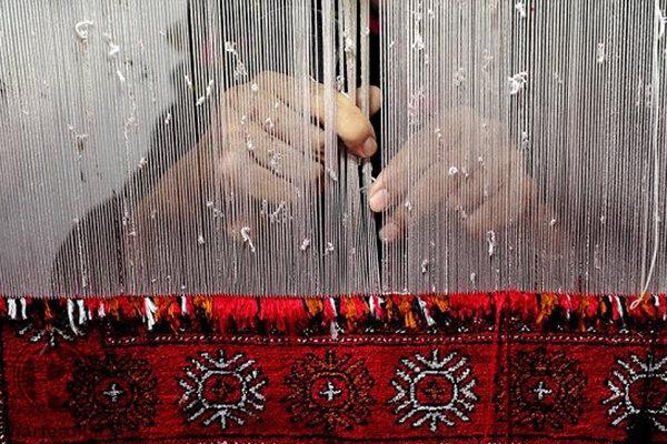 فعالیت ۵ هزار نفر فرشباف در میاندوآب