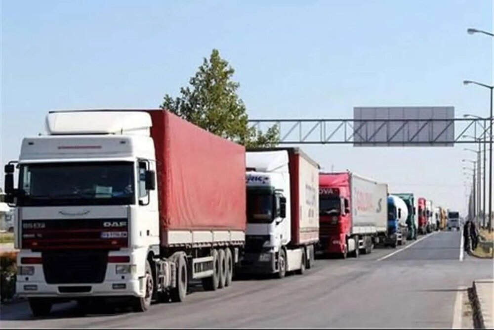 تردد ناوگان ترانزیتی آذربایجان‌غربی ۷۰ درصد افزایش یافت