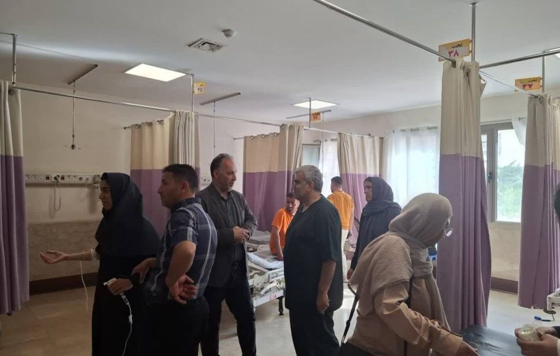 عیادت مدیرکل بانوان استانداری از دانشآموزان حادثهدیده