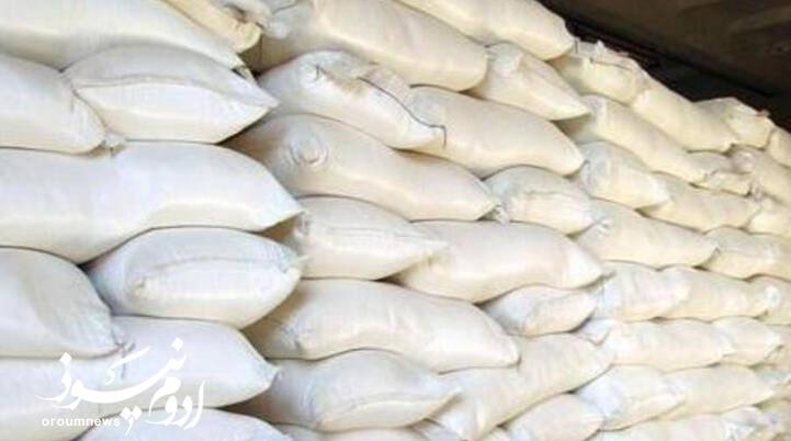 کشف۳ تن آرد قاچاق در تکاب