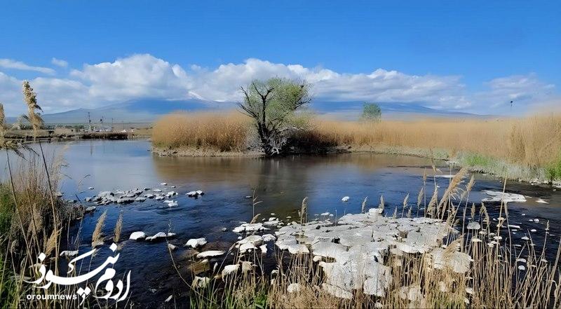 چشمه ثریا شریان حیاتی آب روستای بورالان است