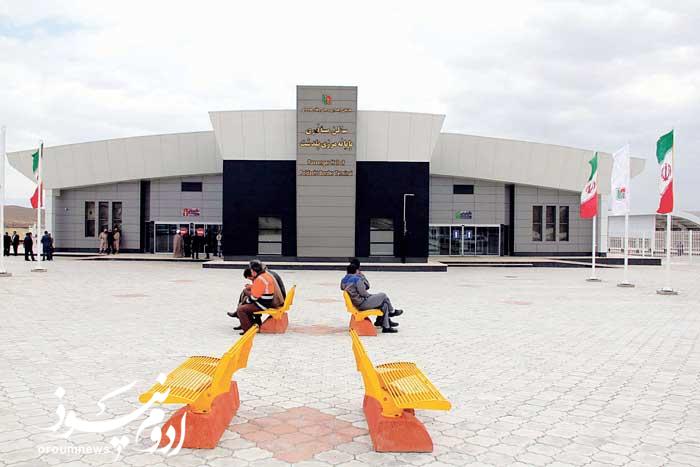 خروج روزانه ۱۷۰ کامیون از مرز پلدشت