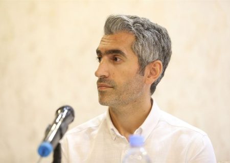 حرف و حدیث‌های این روزها را جدی نمی‌گیرم