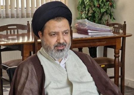 مبارزه با اشرافی‌گری از ویژگی‌های امام خمینی بود