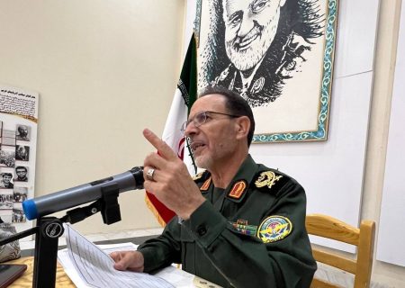 ایستادگی ملت رمز پیروزی خرمشهر بود