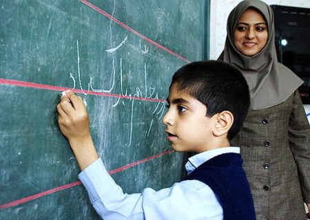 حمایت از معلمان، تضمین آینده کشور است