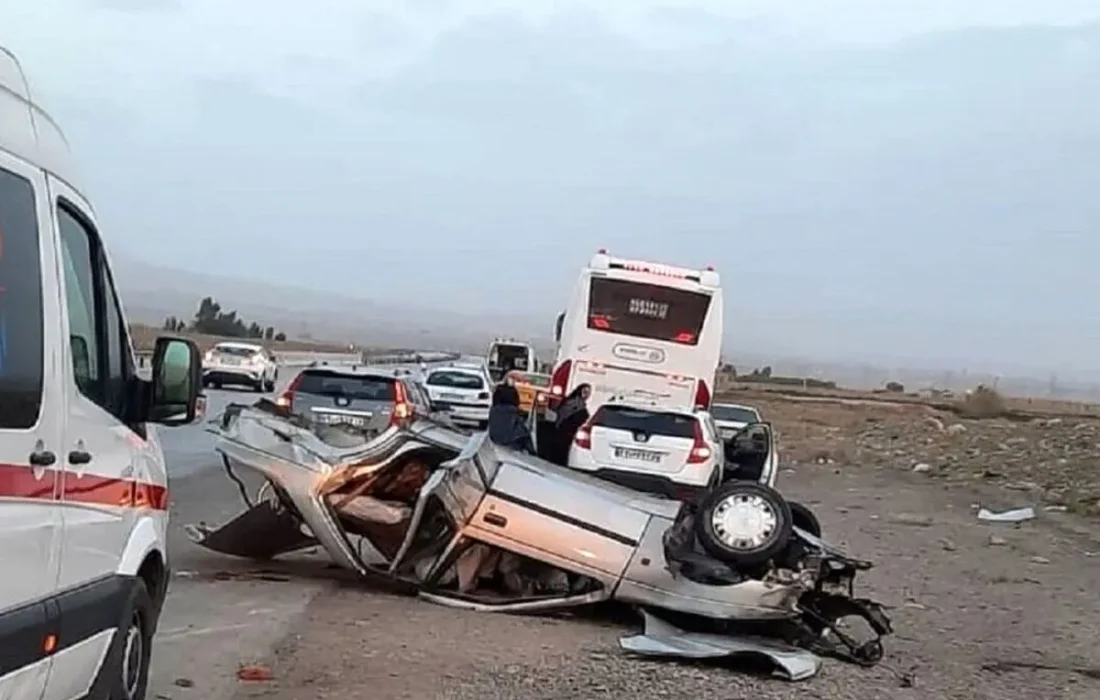 حادثه رانندگی برای دانشجویان دانشگاه آزاد خوی