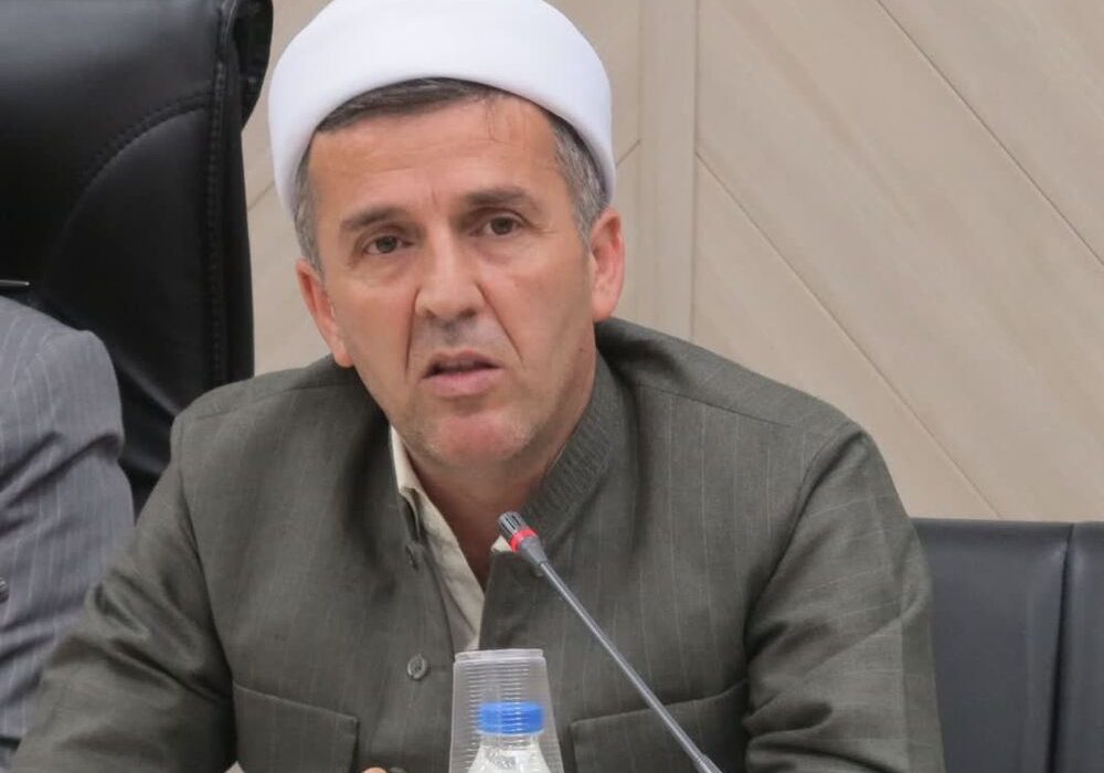 همایش سرمایهگذاری حرکتی برای تحقق شعار سال