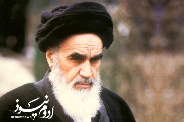 امام خمینی(ره) معلمی فراتر از رهبر سیاسی