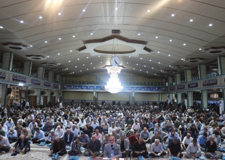 طنین خوش «دعای عرفه» در ارومیه