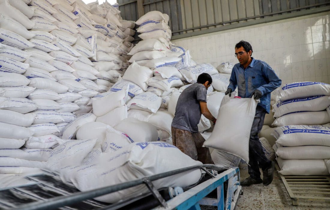 محکومیت میلیاردی قاچاقچی آرد در بوکان