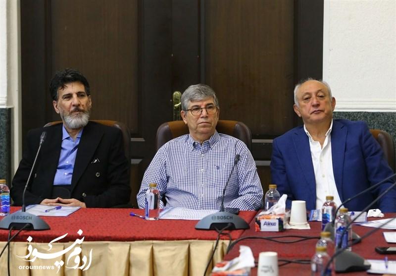 در زمان معارفه ساپینتو پیشکسوت استقلال نبودم