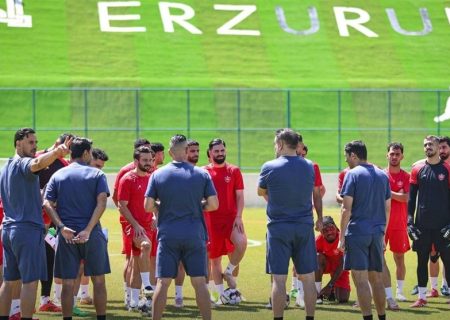 این پرسپولیس توان رقابت با تراکتور را ندارد