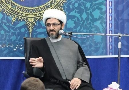 رسالت رسانه انقلابی افشای چهره دشمن است