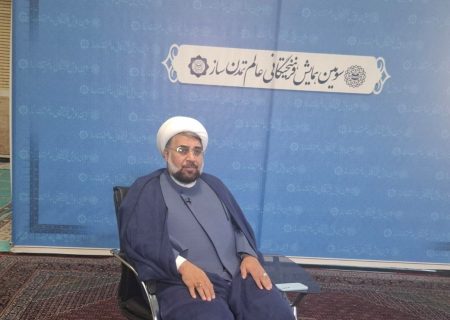 وحدت، راه مقابله با ظلم و تجاوز است