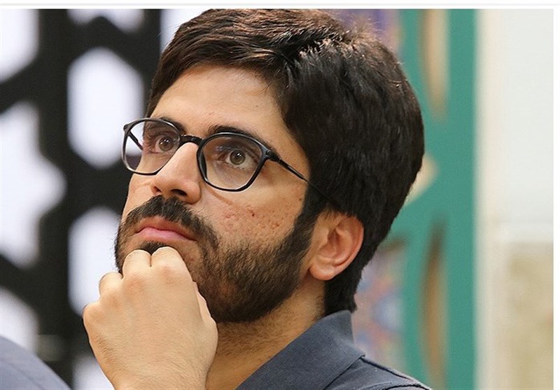 بسوز ای سعی باطل، پرچم ایران نمی‌سوزد