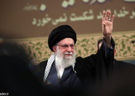 جمهوری اسلامی در مقابل افراد تخریب‌گر کوتاه نخواهد آمد