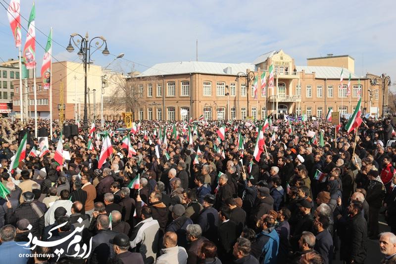 آذربایجان غربی یکصدا علیه تروریستهای مسلح