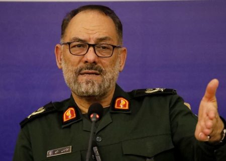 حضور مردم دشمن را ناامید کرد