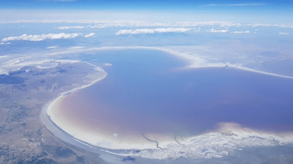آب دریاچه ارومیه ۵۶ سانتی‌متر بالا آمد