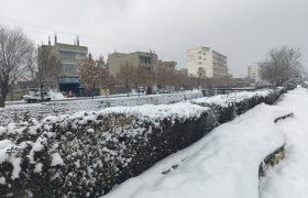 نمایی زیبا از بارش برف در ماکو