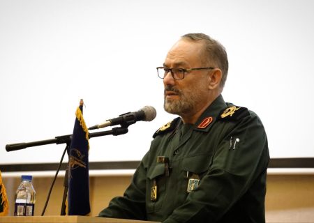 امیدآفرینی و جهاد تبیین در اولویت همه باشد