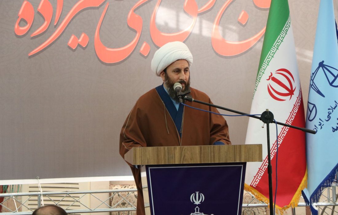  حضور مردم کمر فتنه را شکست