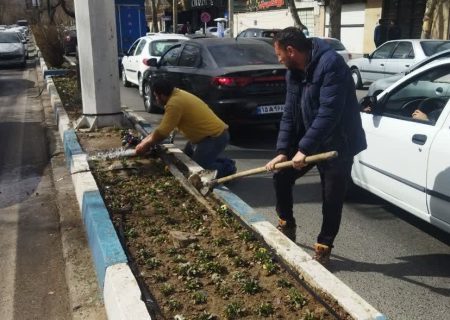 آغاز اجرای سیستم آبیاری قطره‌ای در بلوارهای ارومیه