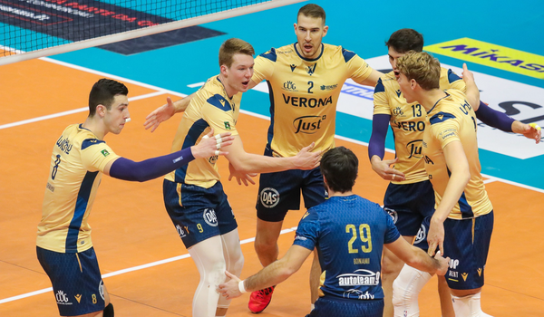 سقوط ناباورانه قهرمان جهان در ایتالیا