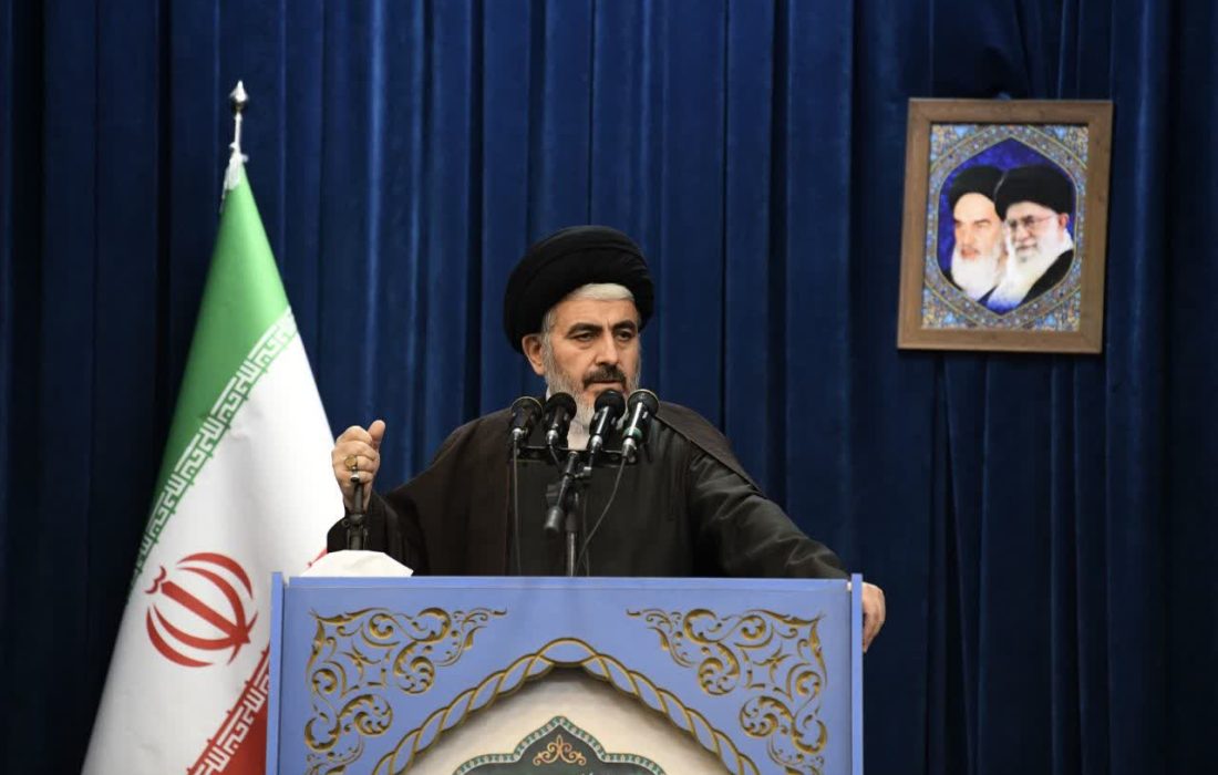 پیروزی انقلاب اسلامی به ملت ایران عزت داد