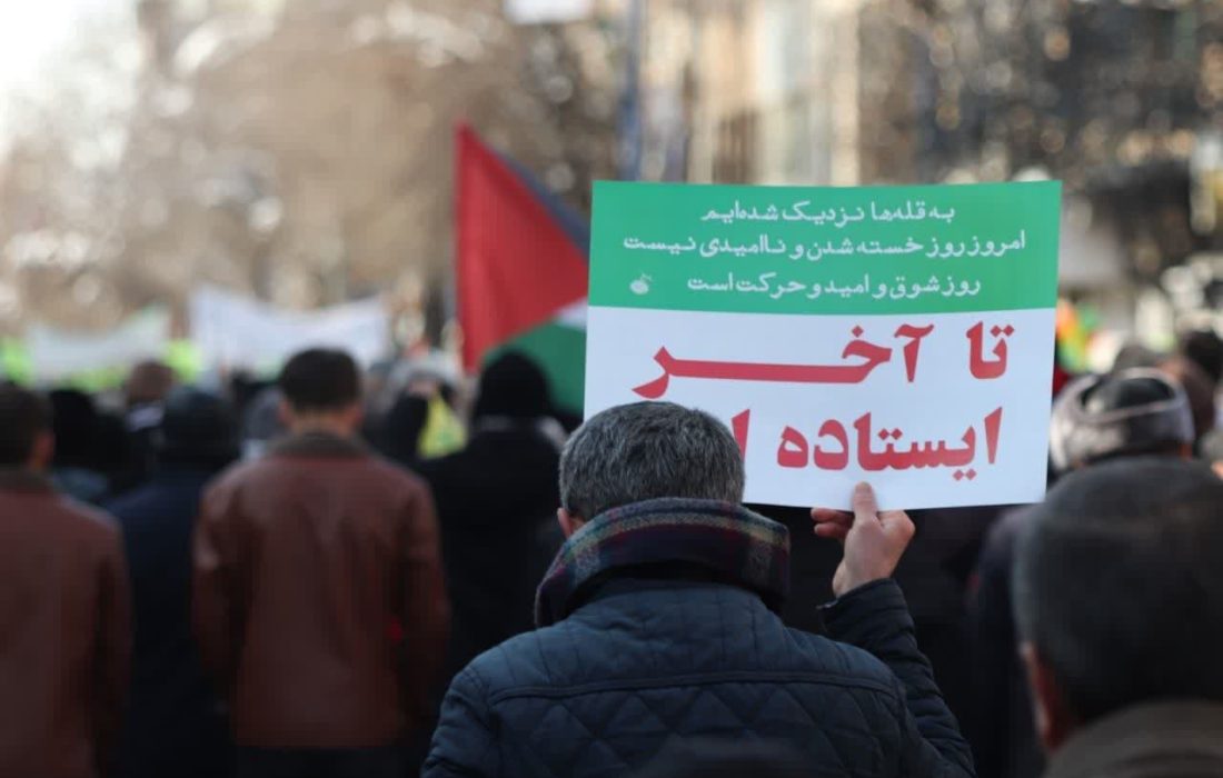 آغاز باشکوه راهپیمایی ۲۲ بهمن در ارومیه