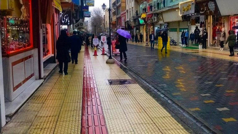 پیادهراهسازی مسیرهای مرکزی ارومیه مرحلهای اجرا میشود