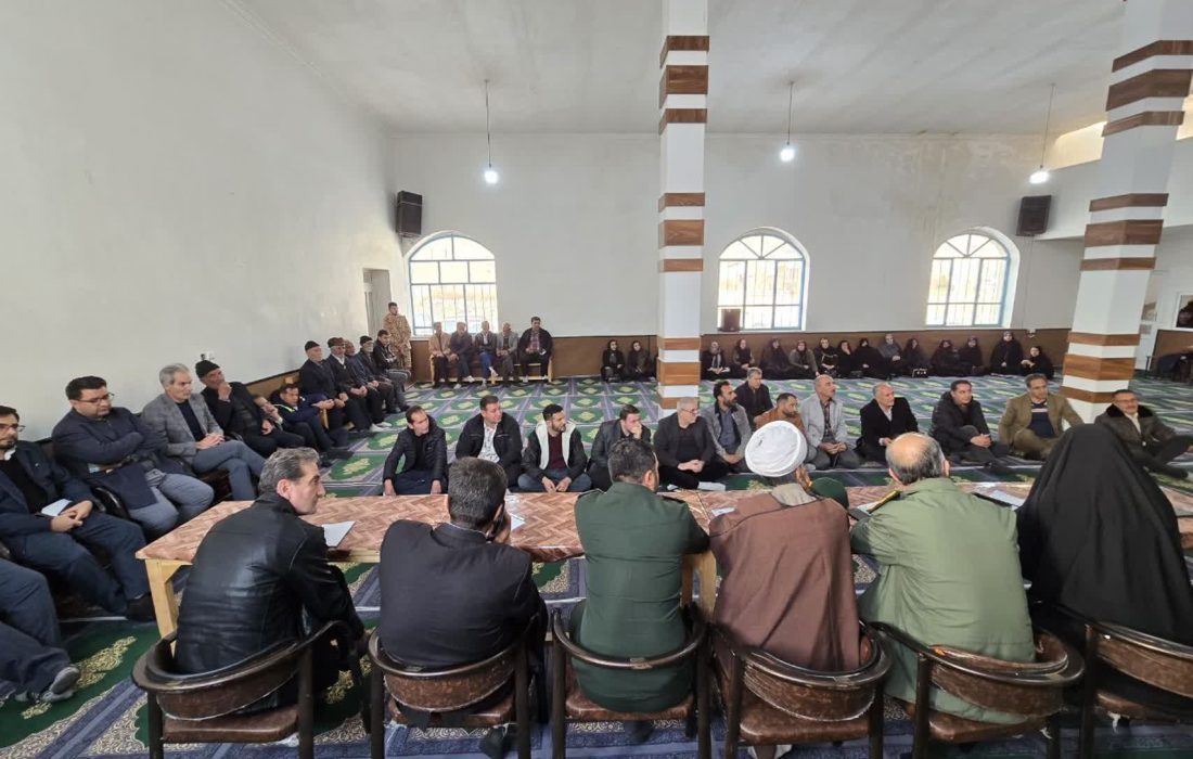 رسیدگی میدانی به مطالبات محلات ماکو