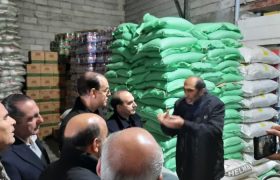 حضور مسئولان در میدان میوه و تره‌بار ارومیه