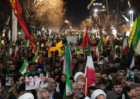 حضور مردم در خیابان‌ها پاسخی دندان‌شکن به دشمن است