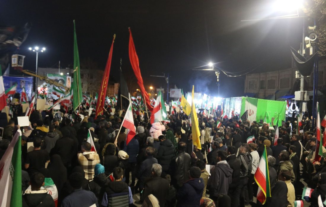 مردم ارومیه امشب هم به میدان آمدند