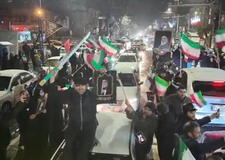 بیعت مردم ارومیه با رهبر جدید انقلاب