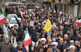 راهپیمایی نمازگزاران آذربایجان غربی ‌در خونخواهی امام شهید