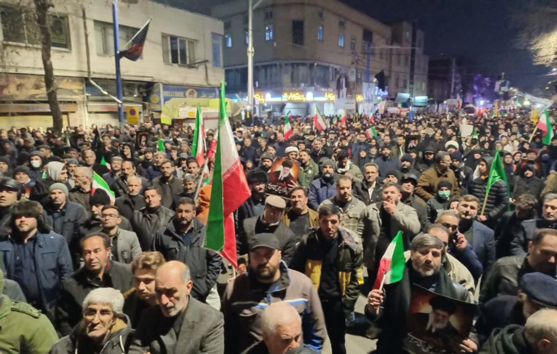 عزاداری مردم ارومیه در سوگ رهبر شهید