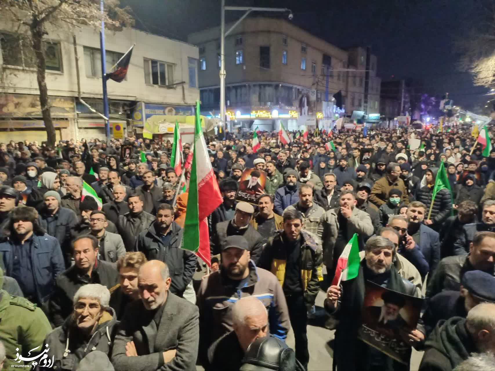 عزاداری مردم ارومیه در سوگ رهبر شهید