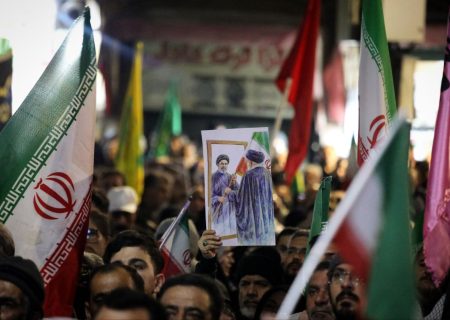 ارومیه‌ای‌ها به عشق وطن خیابان را خالی نمی‌کنند