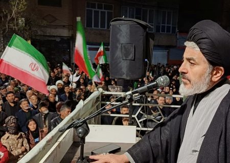 مردم کار دشمن را در خیابان تمام کردند