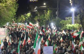 خیابانهای ارومیه صحنه غیرت ملی شد