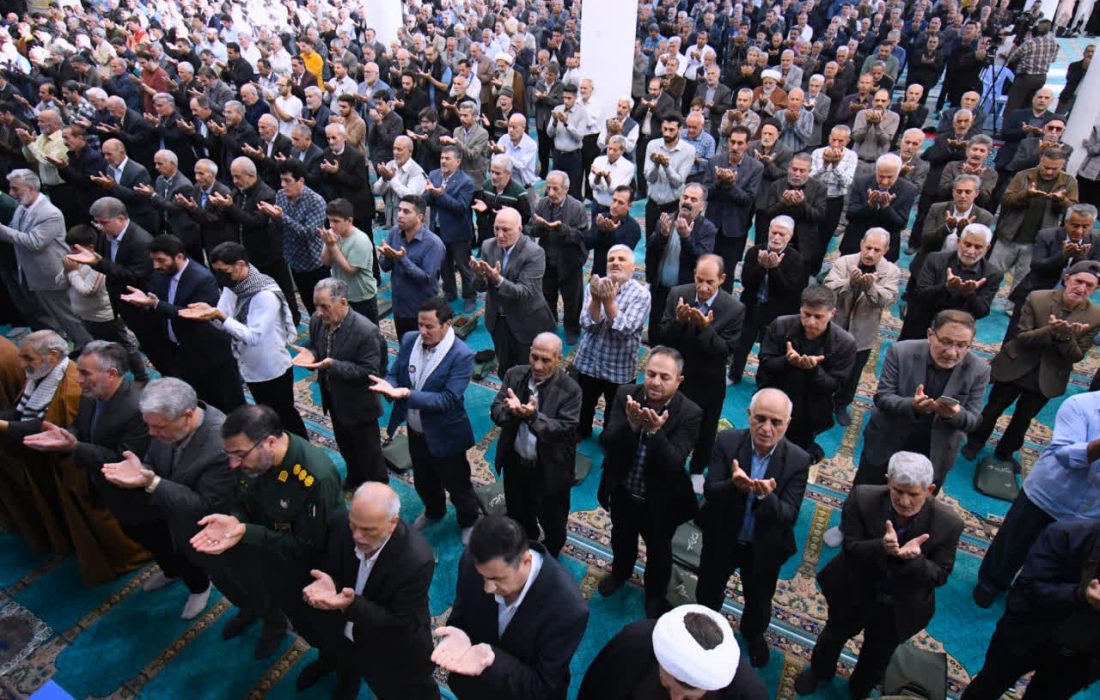 شکوه عبودیت و بندگی در نماز عید قربان
