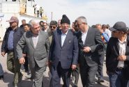 بازدید استاندار آذربایجان‌غربی از پل میان‌گذر دریاچه ارومیه