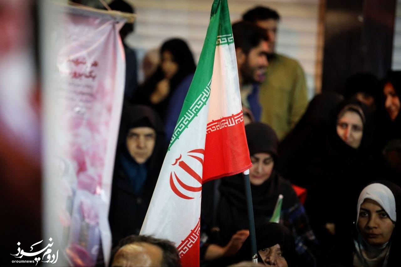 حماسه خیابان در ایستگاه ۷۱