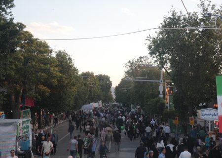 مهمانی کیلومتری غدیر در ارومیه