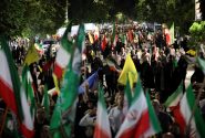 پای تو ایستاده‌ایم وطن