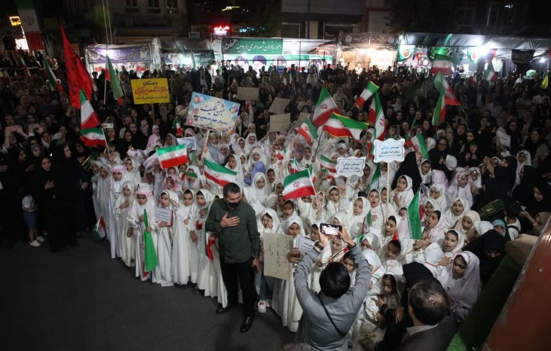 نسل دیجیتال در حماسه خیابان